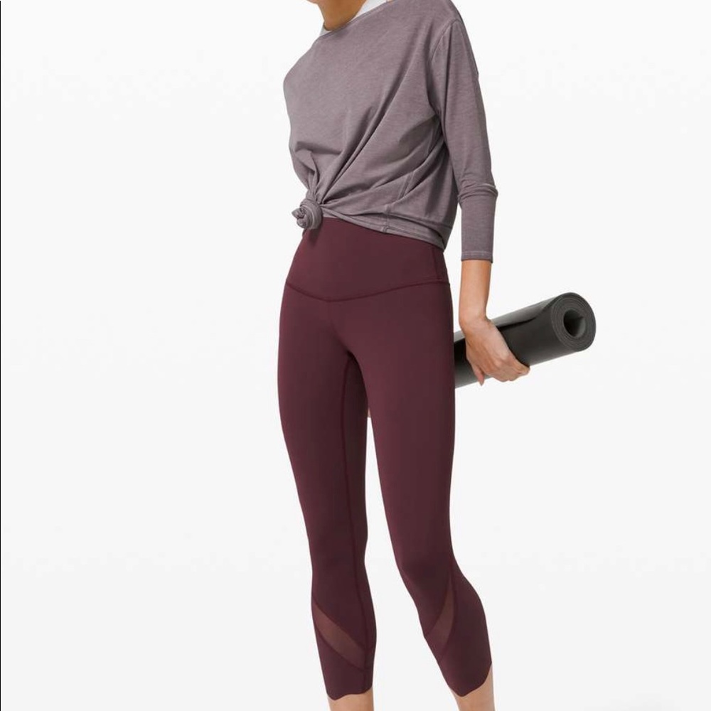 Lululemon Wunder Under Crop High-Rise *Roll Down Scallop Full-On Luxtreme 23”